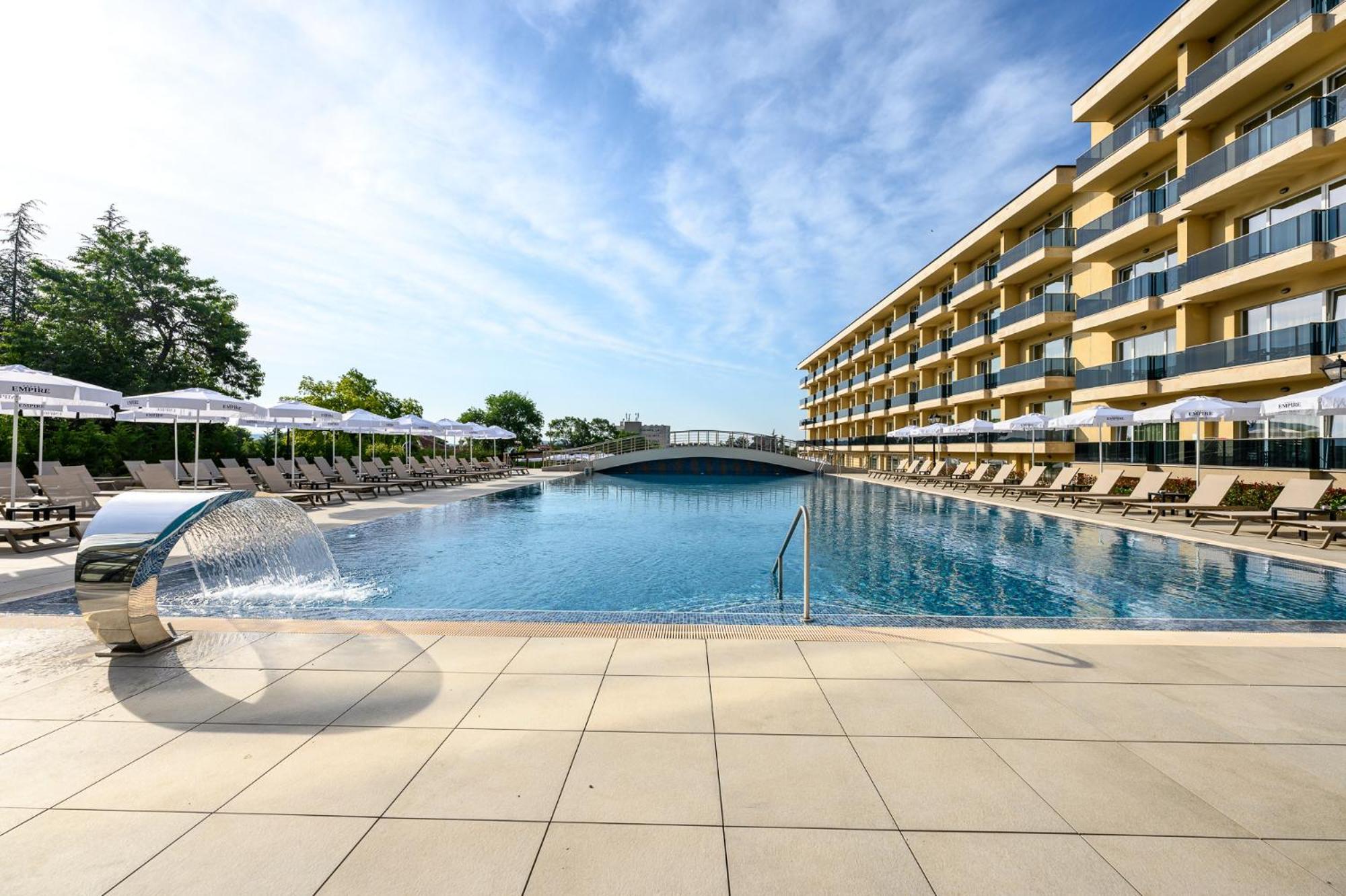 Empire Balneo & Spa Hotel Hisarea Exterior foto
